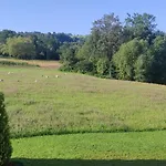 Korzenny 펜션 Korzenna